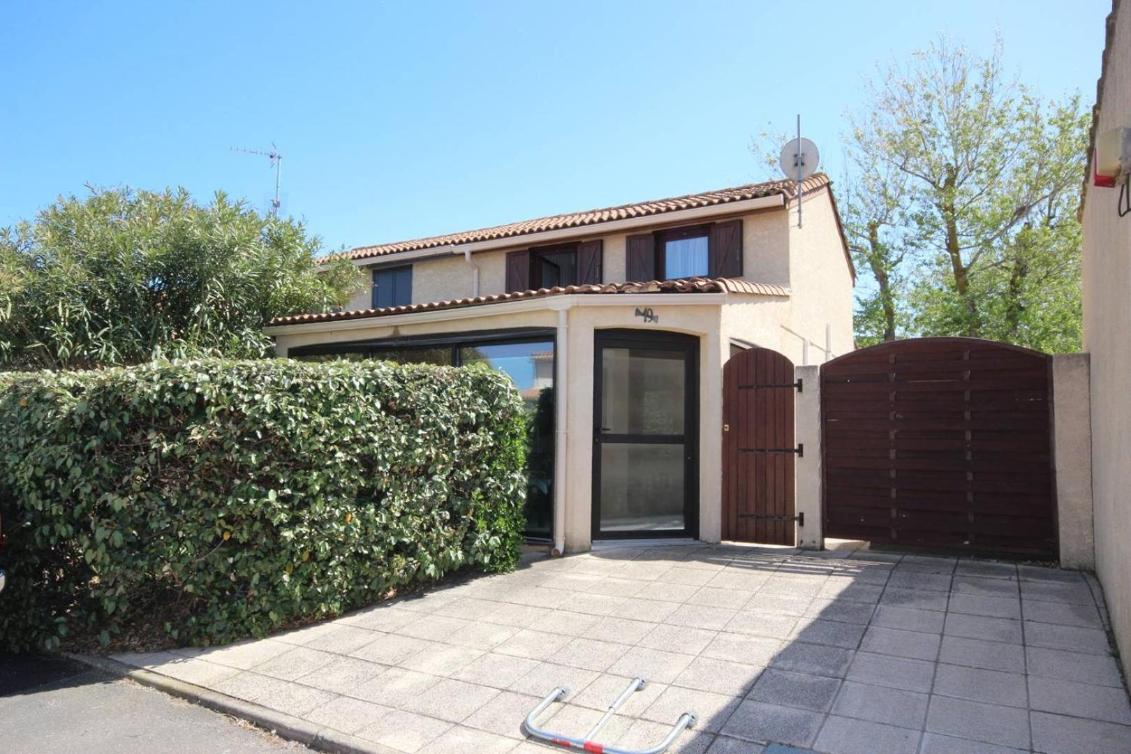 Belle De Climatisee, Confort, Tamaris, Acces Payant Aux Piscines Animation, Wifi, 2 Chambres, 5 Couchages Lrtamb19 *
